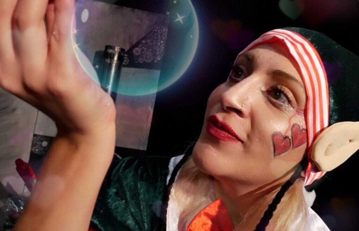 0008_ΑΒ_Αγκαλιάστε τη γη, σώστε τον πλανήτη